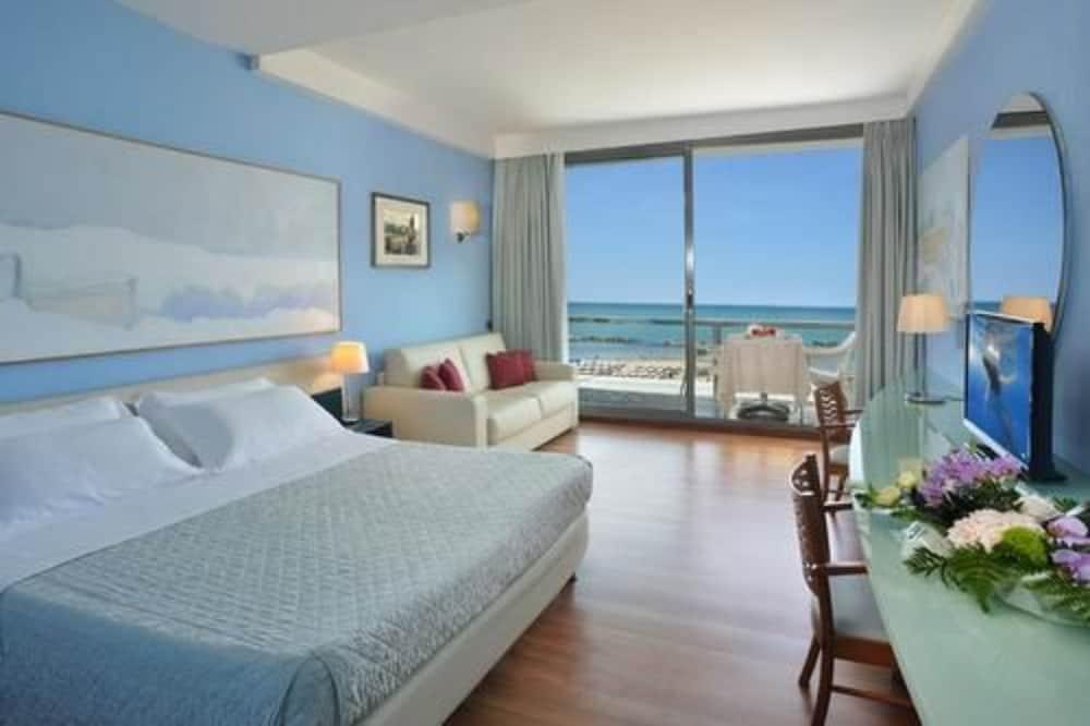 Kursaal Hotel 4*