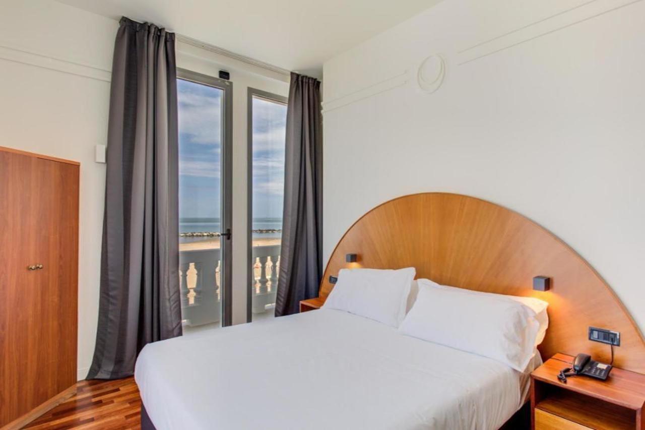 Kursaal Hotel 4*