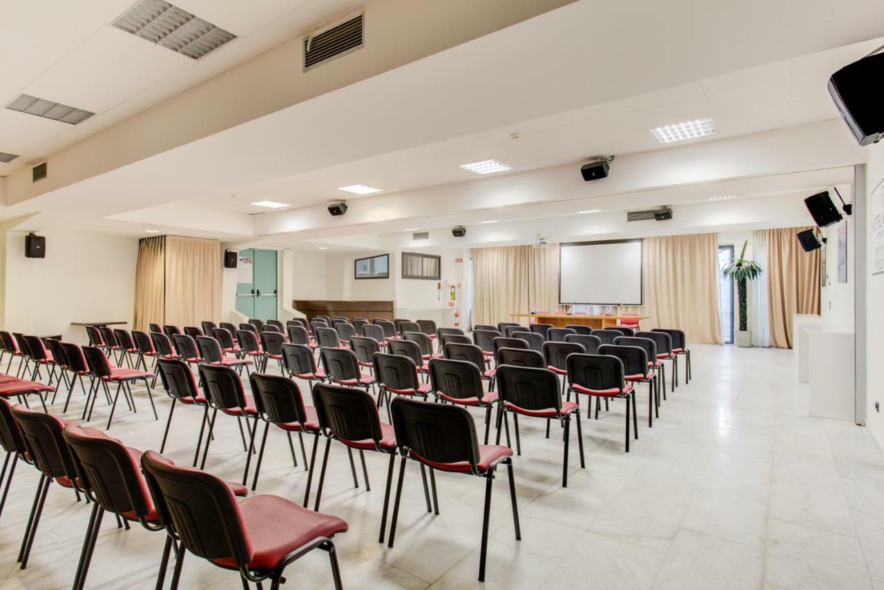 Kursaal Hotel 4*